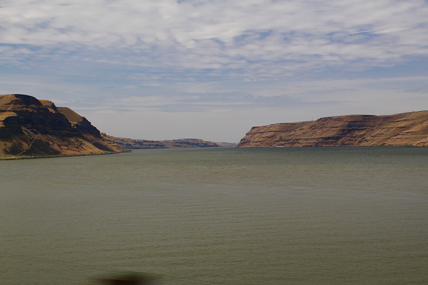 Columbia River 021