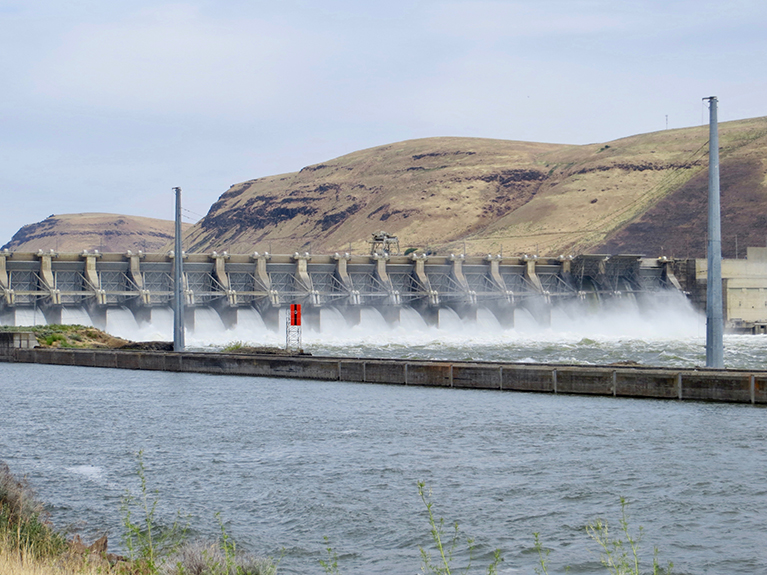 Columbia River 036