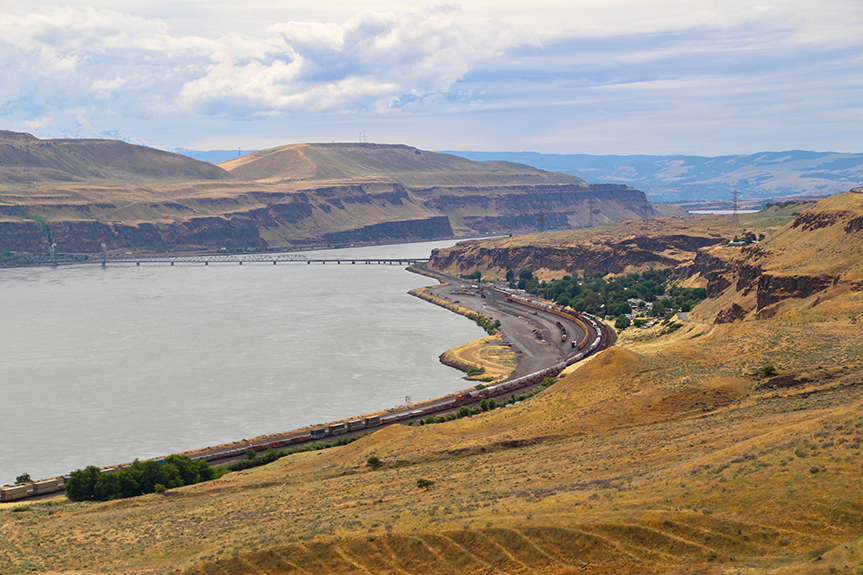 Columbia River 045